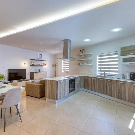 Apartmán Cozy Minutes To Seafront *