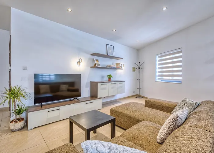 Cozy Minutes To Seafront Διαμέρισμα