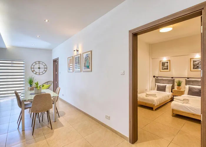 Cozy Minutes To Seafront *