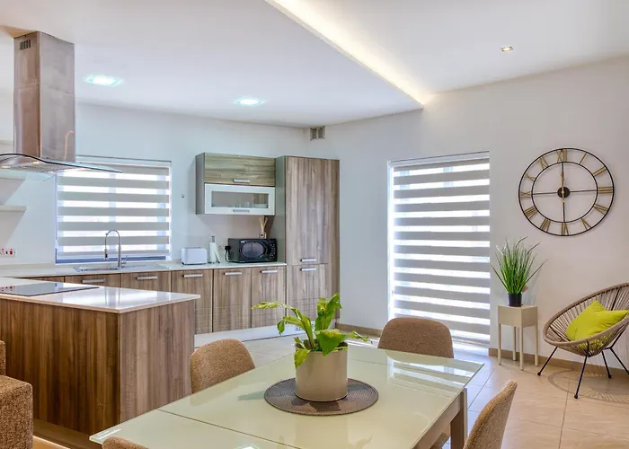 Cozy Minutes To Seafront Διαμέρισμα