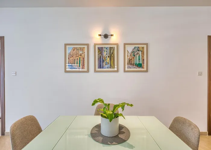 Cozy Minutes To Seafront *