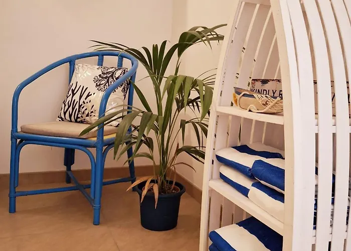 Διαμέρισμα Cozy Minutes To Seafront *