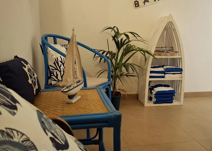 Διαμέρισμα Cozy Minutes To Seafront *