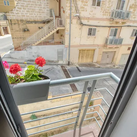 Cozy Minutes To Seafront شقة Kalkara