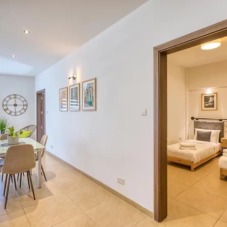 Cozy Minutes To Seafront *